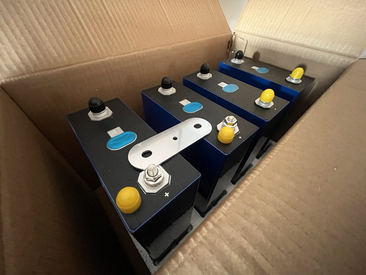 12V 314Ah LiFePO4 Battery Kit | 4 Grade A Cells + 200A Smart BMS + Bus Bars