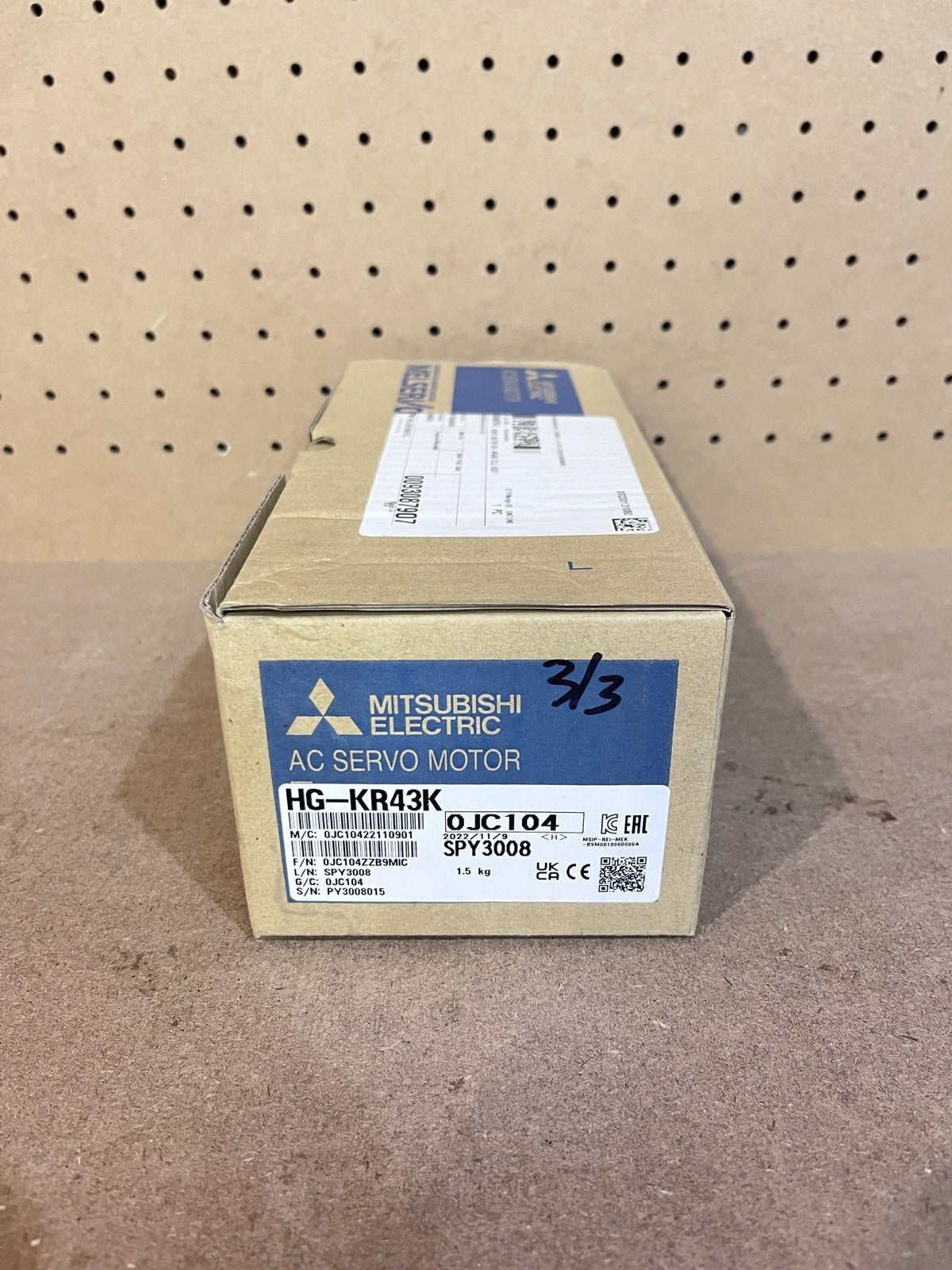 New In Box MITSUBISHI HG-KR43K Servo Motor