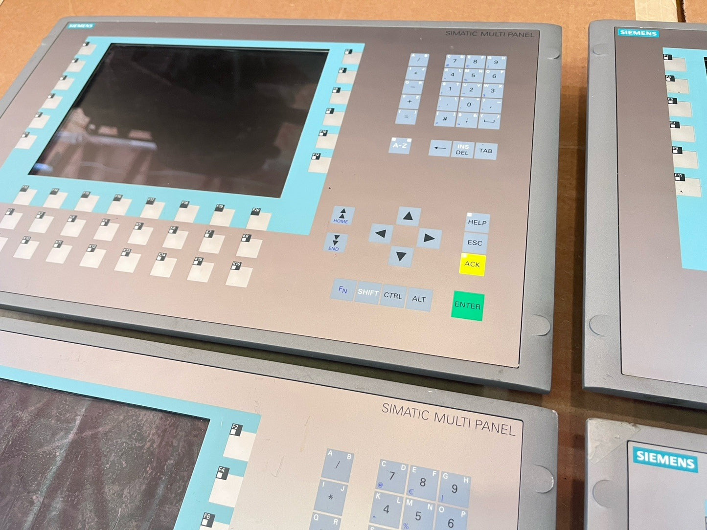 Lot of 4 Siemens 6AV6 643-0DD01-1AX1 SIMATIC MP277 10" Key Tested w/Cards