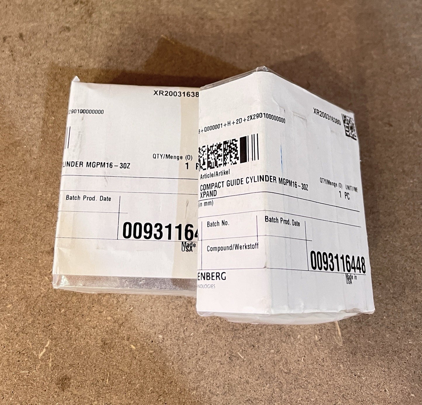 2pcs SMC MGPM16-30Z Compact Guide Cylinder Tri-Rod Double Acting 1.0MPa NIB