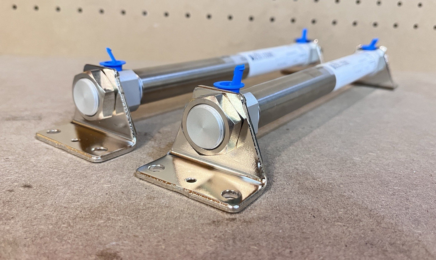 Lot of 2 CDM2L20-200Z Stainless Cylinder with Foot Bracket 20mm Bore 200mm NEW