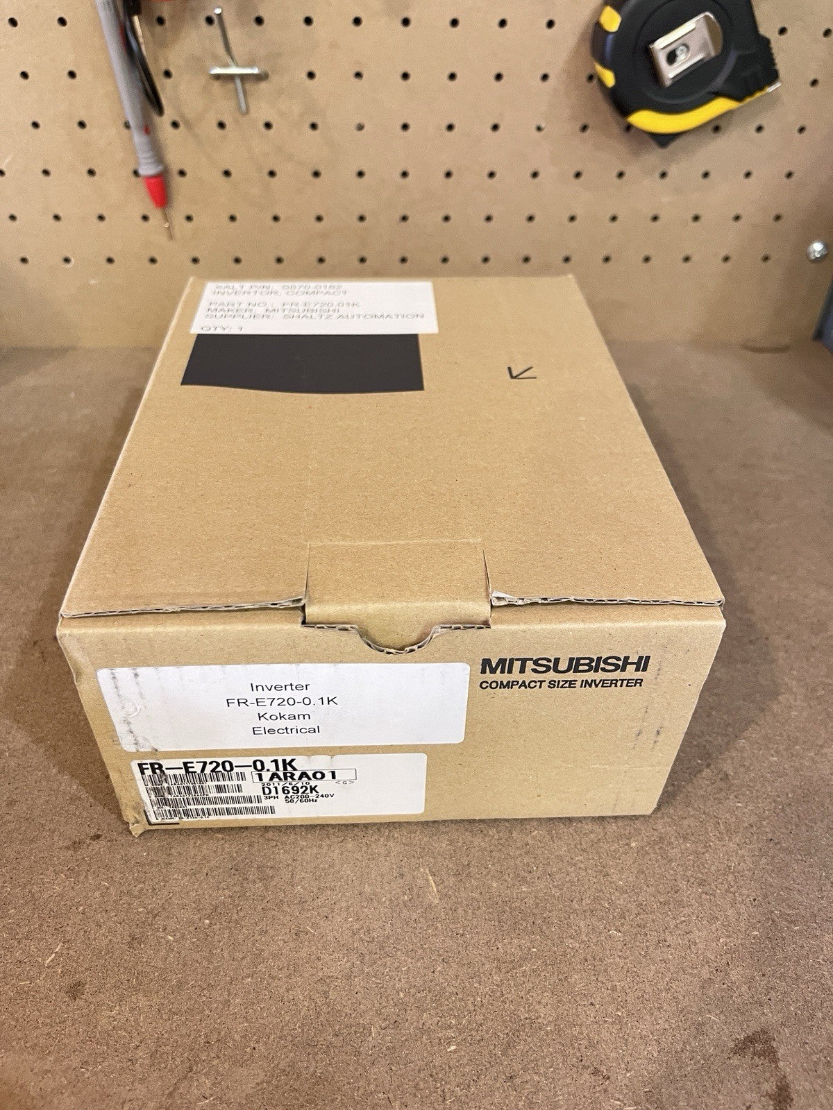 Mitsubishi FR-E720-0.1K Variable Frequency Drive VFD 3PH 200-240V 0.1kW NIB 2011