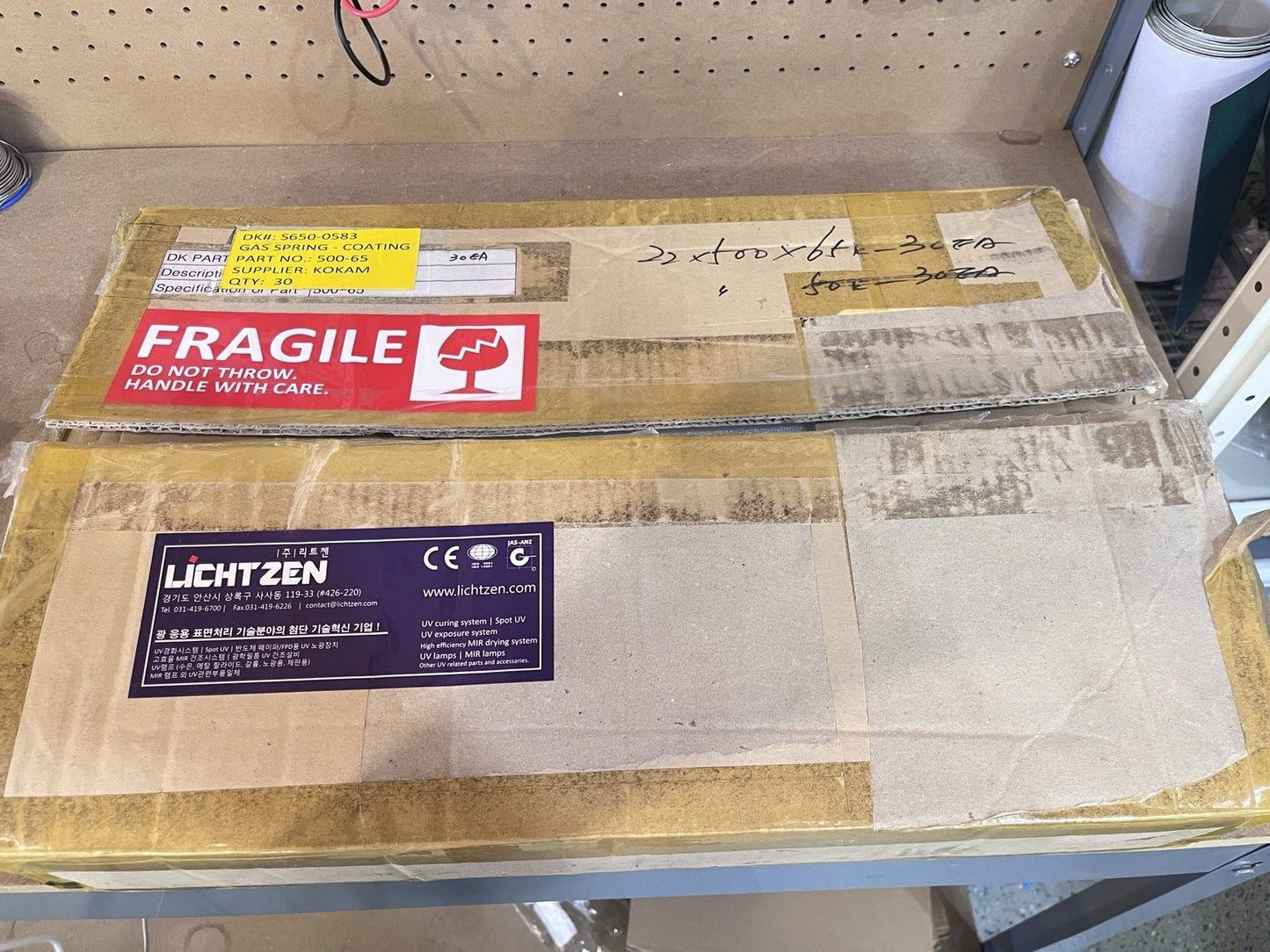 Lichtzen Gas Spring Strut 22mm 100mm Stroke 65kgf 650N Kokam Line NIB Box of 30