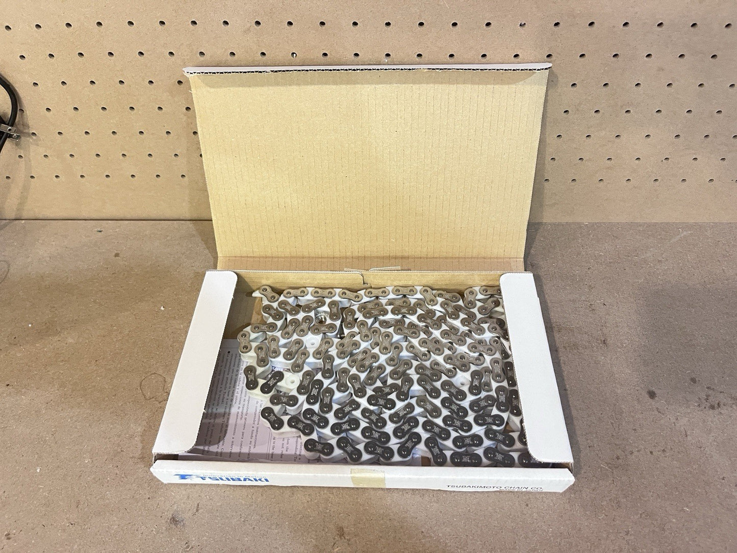 TSUBAKI RS40-PC-1 Poly-Steel Roller Chain 10 Feet Lube-Free Stainless Plastic