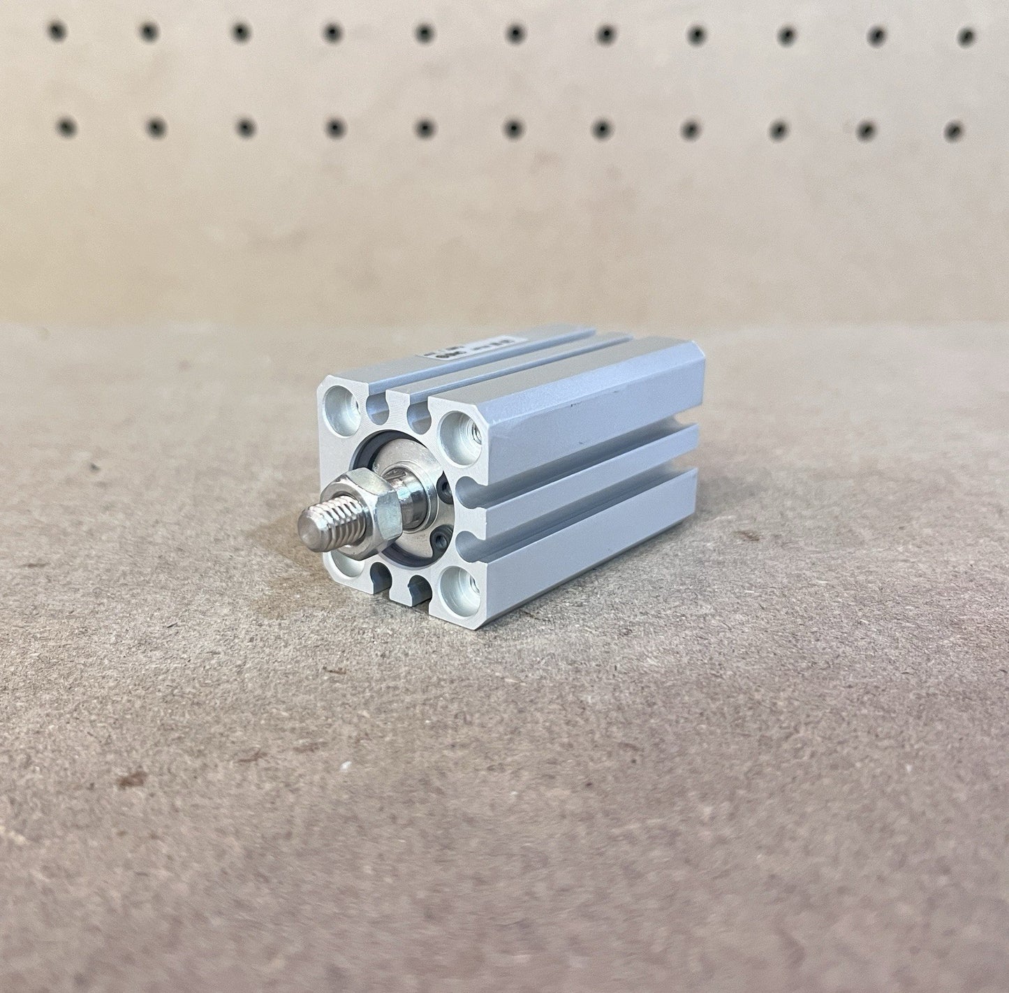 Lot of 2-SMC CDQ2B16-30DM Compact Cylinder 16mm Bore 30mm Stroke Magnet New