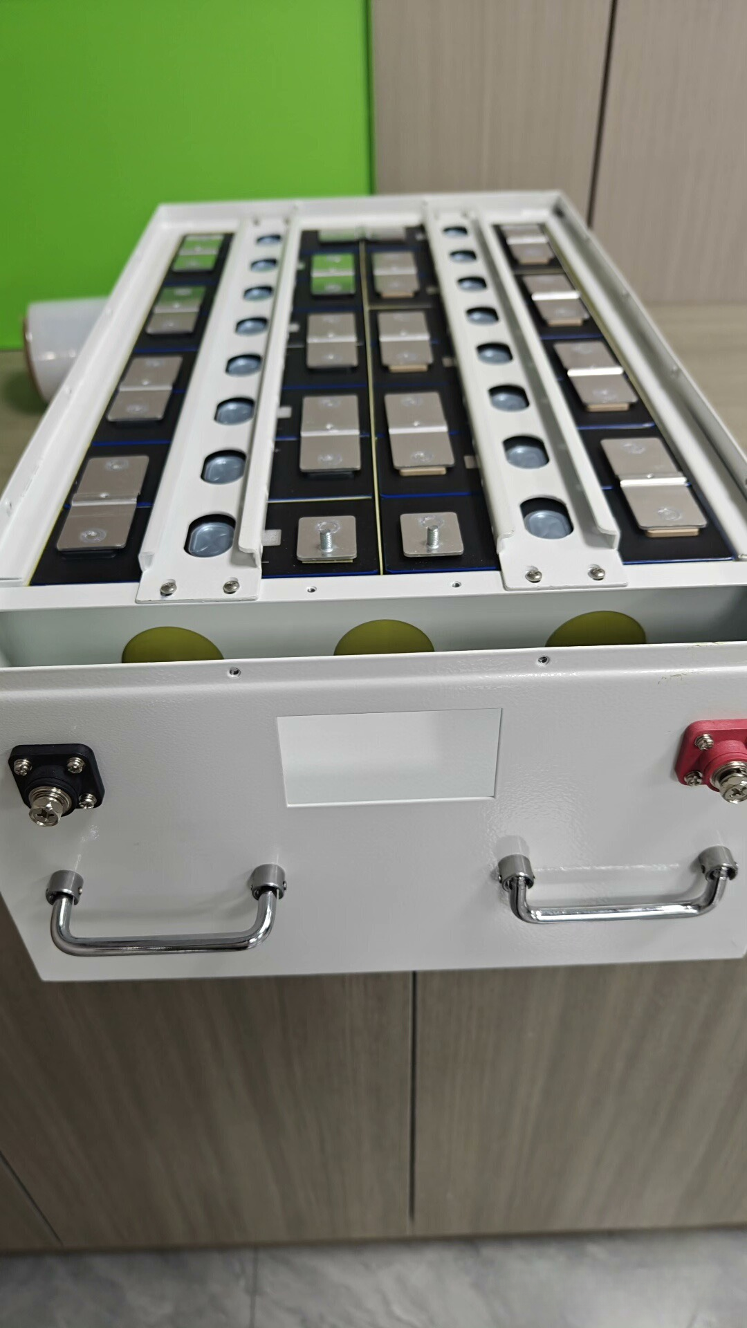 51.2V 200Ah LiFePO₄ Solar Battery for Home Energy Storage – 10.24kWh Powerwall System